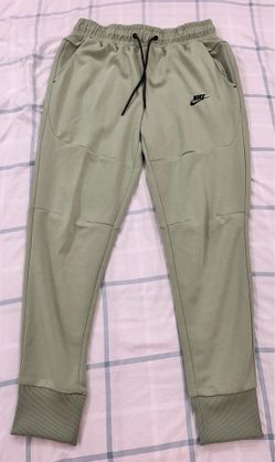 Nike tech fleece