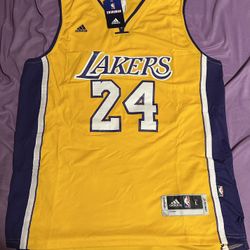 KOBE BRYANT JERSEY (YELLOW) SIZE L