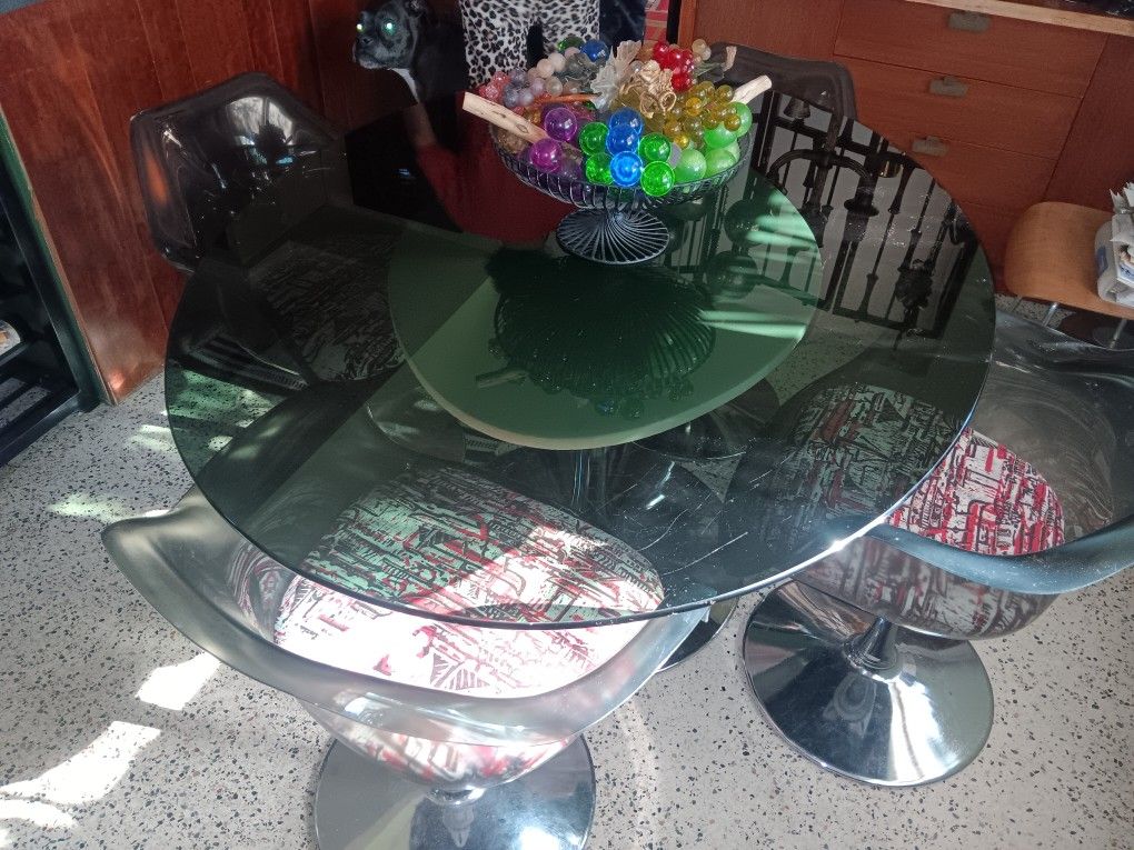 Mid Century Steel Craft Dining Set