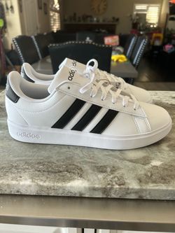 9M Adidas Grand Court 2