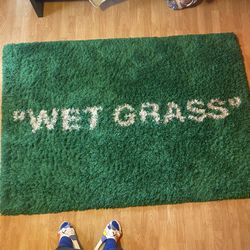 “wet grass” off white carpet