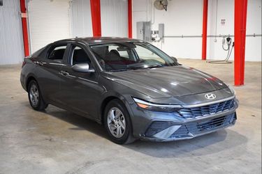 2025 Hyundai Elantra