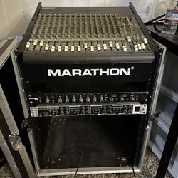 Rack mount Road Case W/ Mackie 16ch Mixer