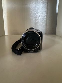 Sony hdr-cx150 with charger