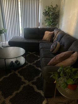 2 piece L sectional ( GREY )