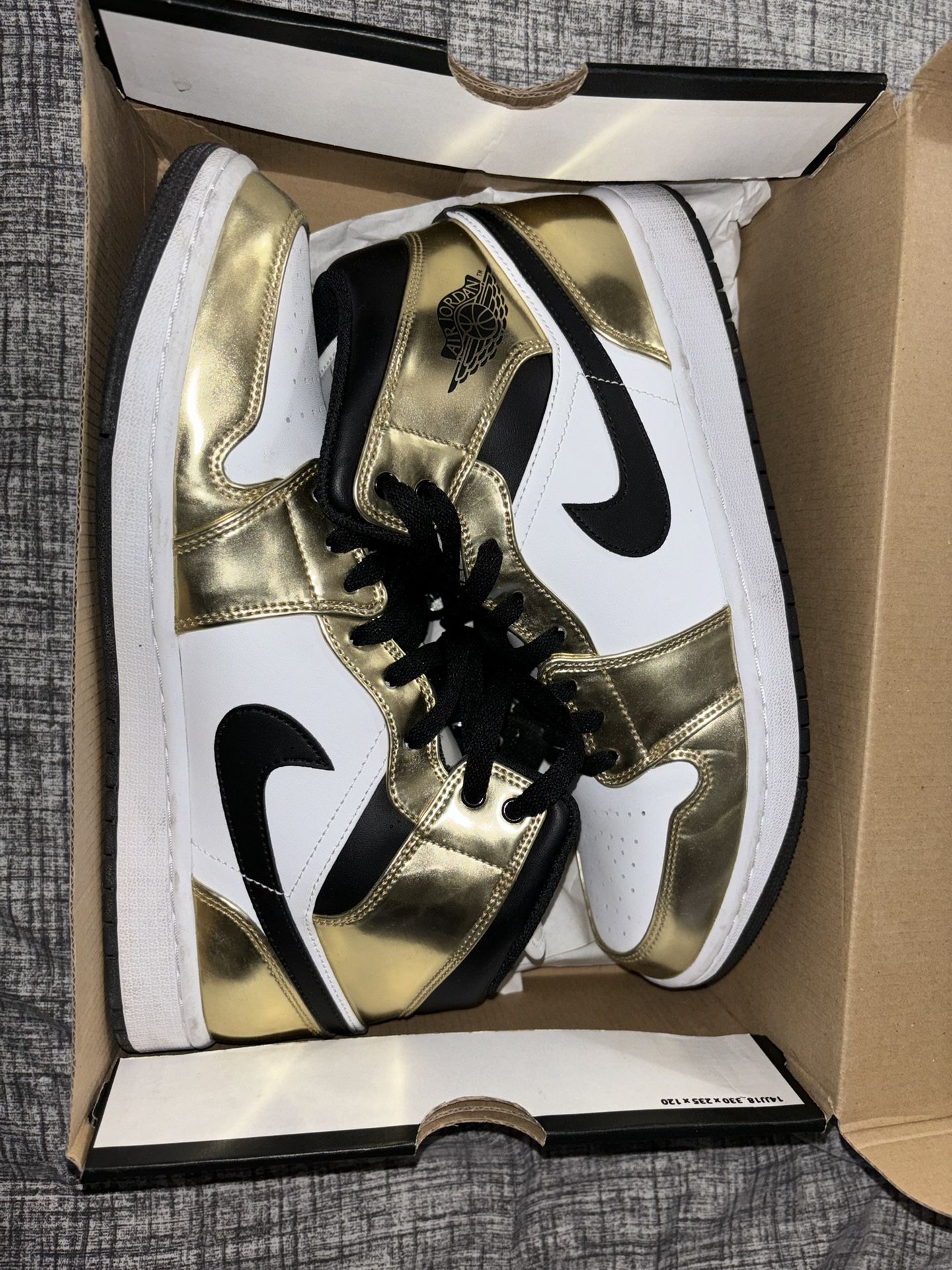 Jordan 1