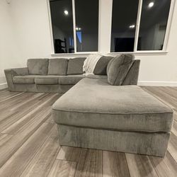 Gray Sofa Sectional with Chaise