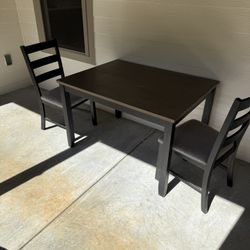 Small Dining Room Table With Four Chairs For Sale