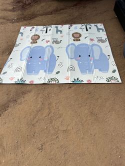 XL foldable foam baby playmat