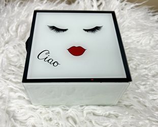 ✨ Glass Trinket Box – “Ciao” Lash & Lips Design – Chic Vanity Decor 