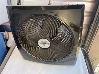 Vornado Fan Desktop Tabletop D597196