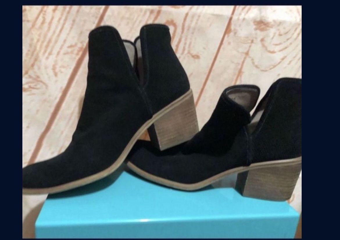 Bp Nordstrom’s Womens Black Suede Slip On Ankle Booties 🖤👢🖤size 8.5