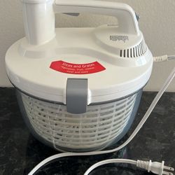 Slice And Grapes, Vegetable For Cheese, Meat And. Spins And Dries More