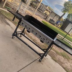Barbecue Grill commercial grade $250