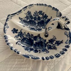 Beautiful porcelain dish  - Gzhel