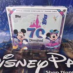 Topps Disneyland 70th Anniversary hobby box