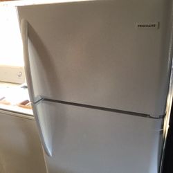 Refrigerator Frigidaire 