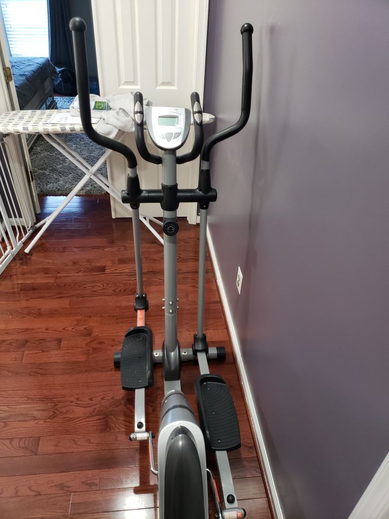 Exerpeutic 1000XL Magnetic Elliptical with pulse