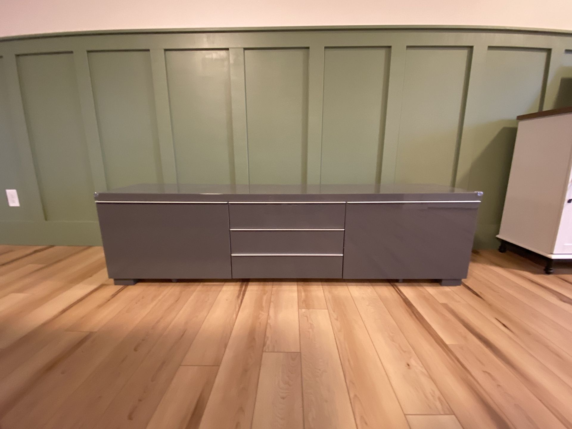 Console Table/TV Stand