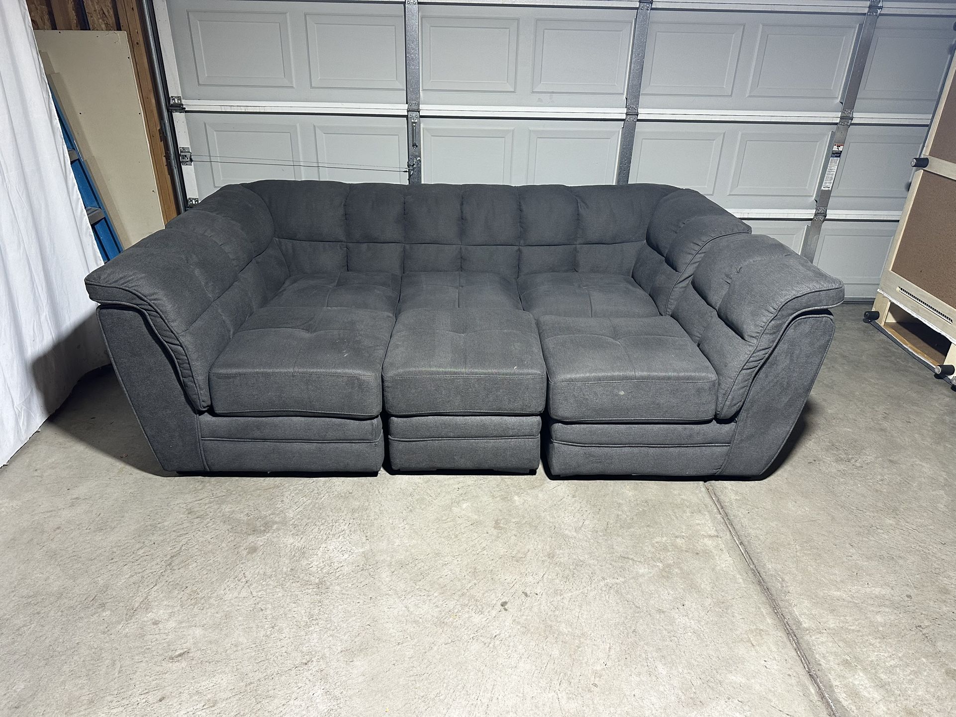 Sectional Pit Couch *Free Delivery*
