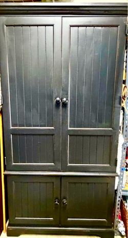 Free wardrobe TV cabinet