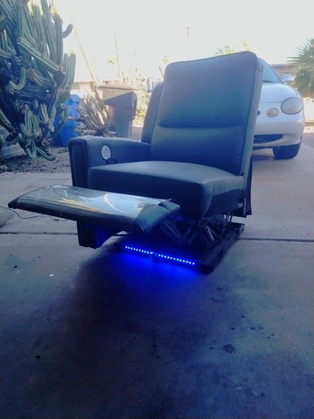 Recliner For Rv