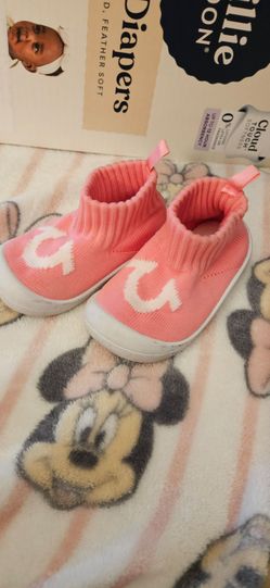 Baby shoes