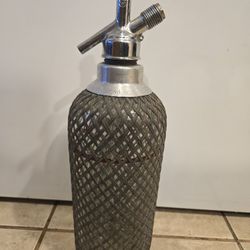 Antique Vintage Splarkler Glass Bottle 1(contact info removed)