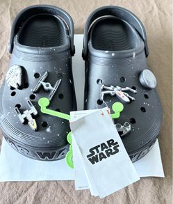 Star Wars Crocs off court clog Sz M6-W8