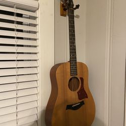 Acoustic Guitar 