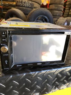 Jensen touch screen radio for $100💵