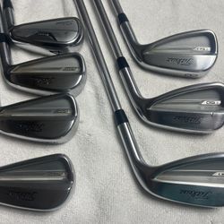 Titleist T150/T200