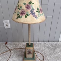 Vintage floral painted lamp