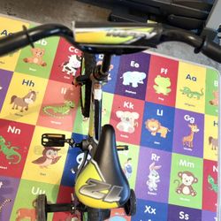 Kids Bike In Excellent Condition 