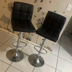 Bar Stools 