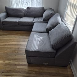 4 piece pit. Group 
Gray  Good condition.