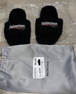 balenciagas slides