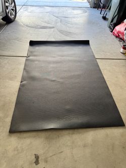 2-Inhom Black Exercise Mat