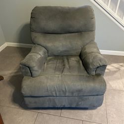 Manual Rocking Recliner