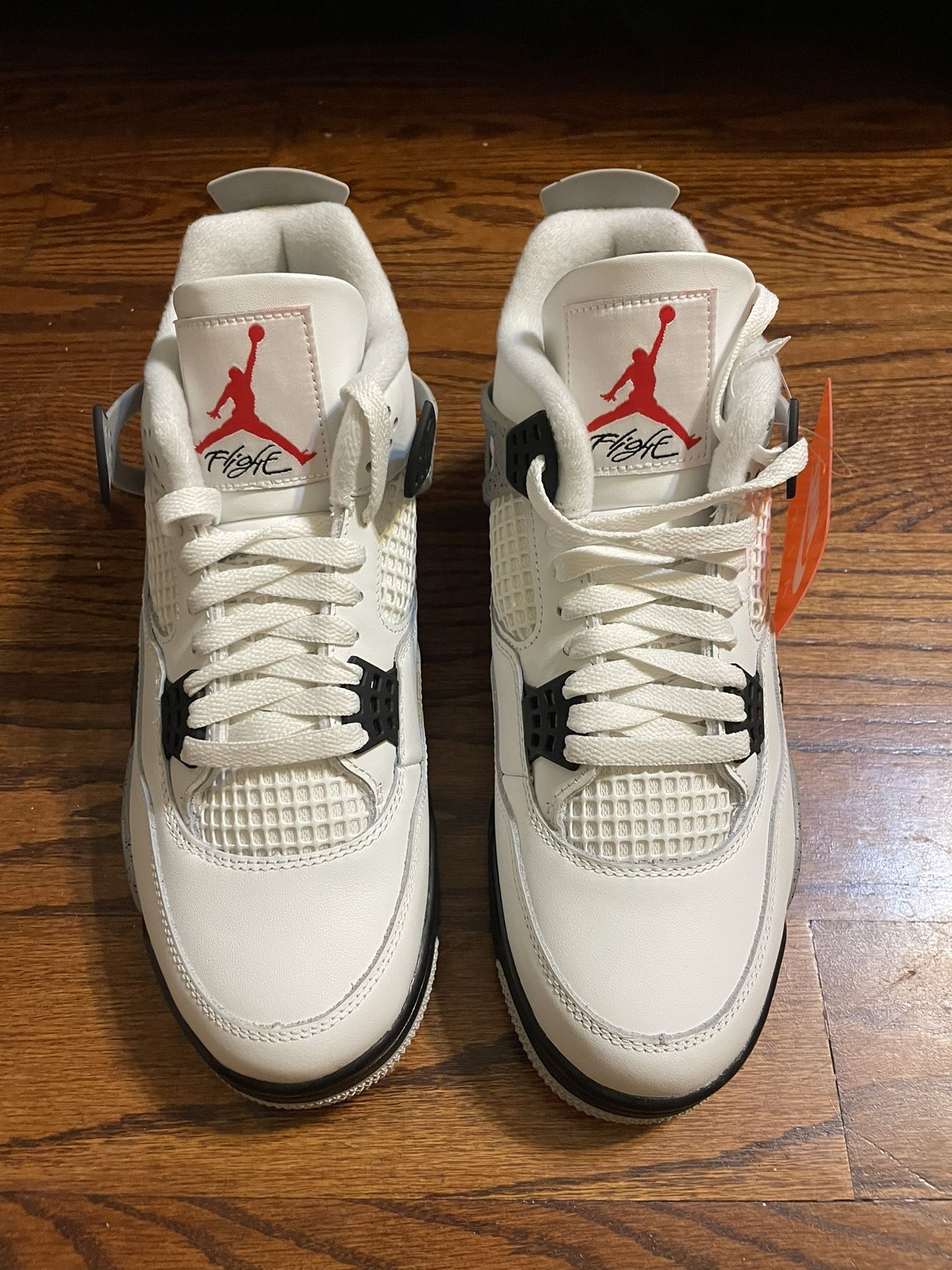 Jordan 4 White Cement