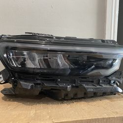 2021-2023 Jeep Grand Cherokee Right Headlight 