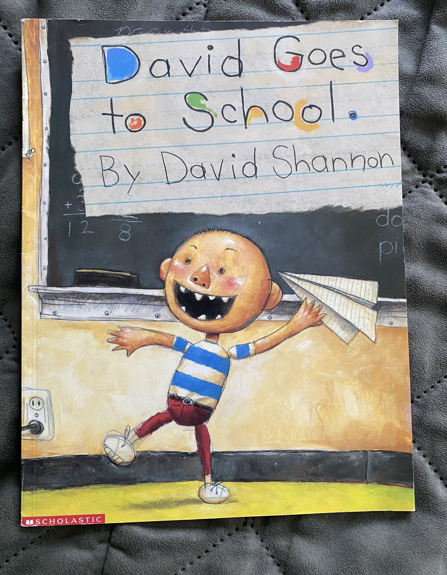 📘No, David!: David Goes to School - Paperback Book