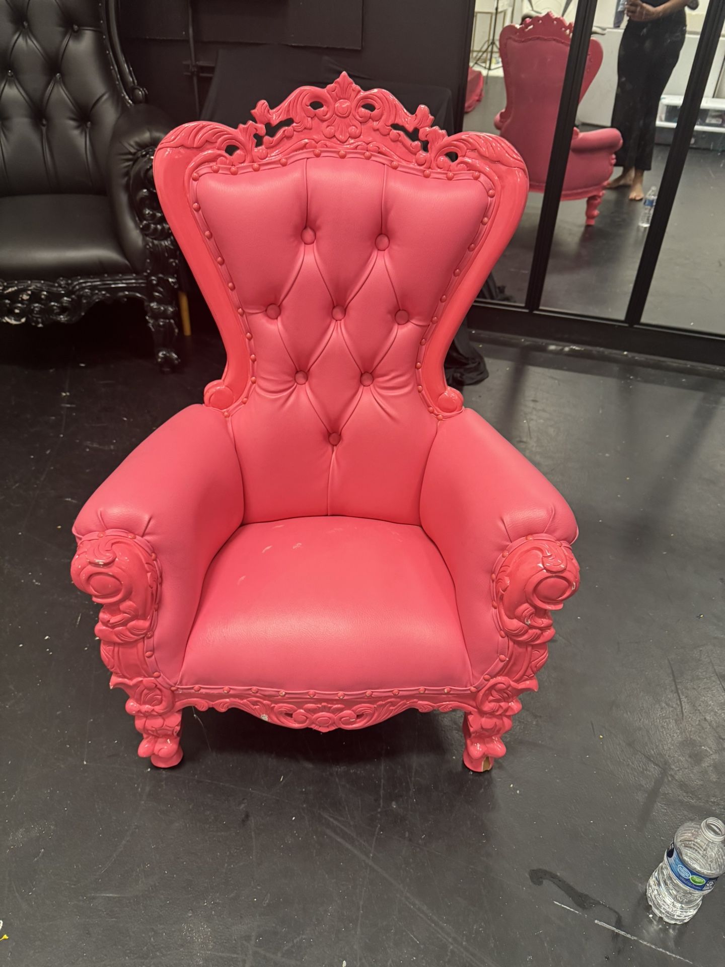Toddler Pink Throne Chair