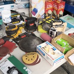 Huge Garage Sale! Friday And Saturday! La Quinta 