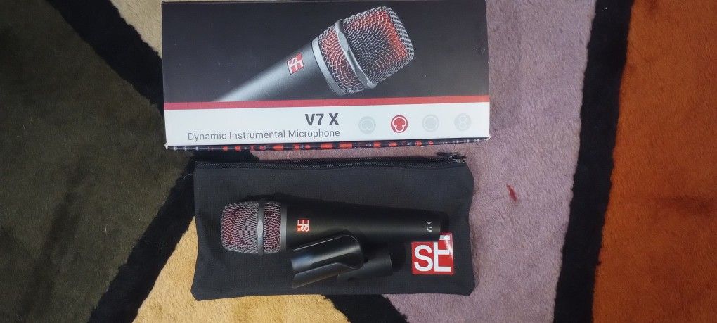 SE V7 X Supercardioid Dynamic Instrument Microphone