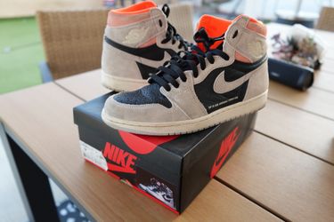 Jordan 1 High Crimson Tint 9.5