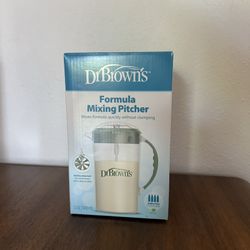 Dr. Brown’s Formula Mixing Pitcher - Brand New Never Used