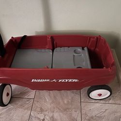 Radio Flyer Wagon 