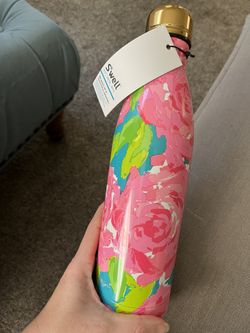 Lily Pulitzer 25oz Swell Bottle