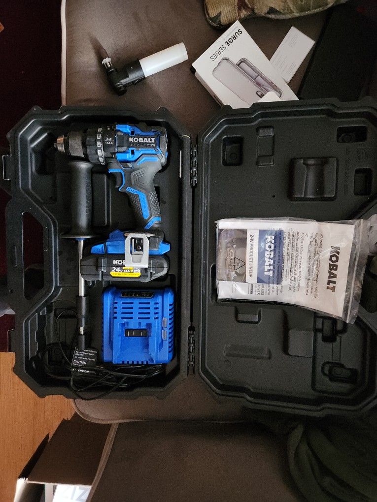 Kobalt 24V Max Cordless Drill Kit - New